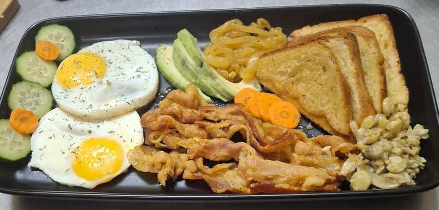 Fresh breakfast tray included with the B&B